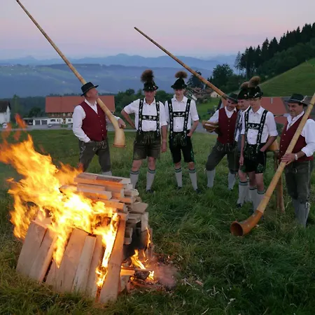 Alpenrose Gut Schlafen & Fruehstuecken Hotel 3*