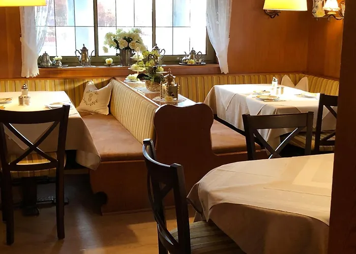 Alpenrose Gut Schlafen & Fruehstuecken Отель 3*