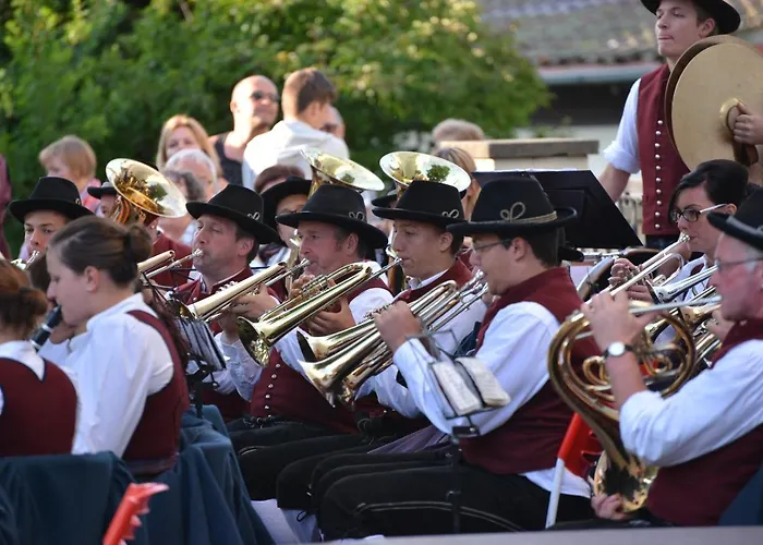 Alpenrose Gut Schlafen & Fruehstuecken