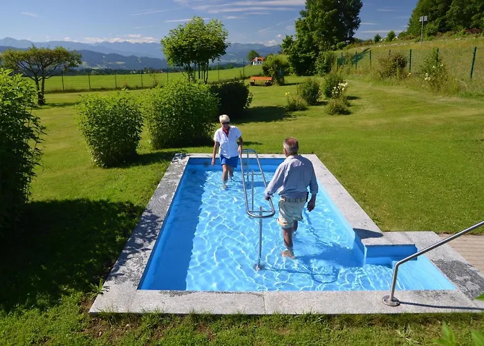 Alpenrose Gut Schlafen & Fruehstuecken Отель 3*