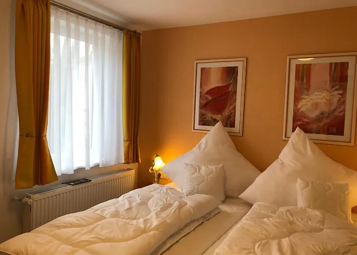 Отель Alpenrose Gut Schlafen & Fruehstuecken 3*