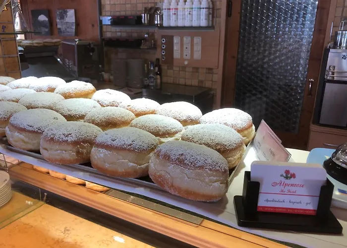 Alpenrose Gut Schlafen & Fruehstuecken